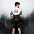 Herren UAE Team Emirates 2025 Magistrale Light Pissei trikot Herren UAE Team Emirates 2025 Magistrale Light Pissei trikot